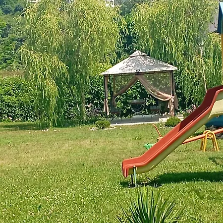 Daire Galeriq Bŭnzarito